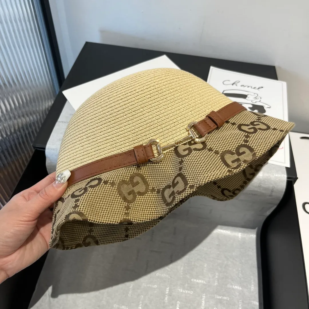 💰150¥ Gucci Gucci leather straw hat, thin straw hat, easy to carry, high-end customization, head circumference 57cm, khaki two colors