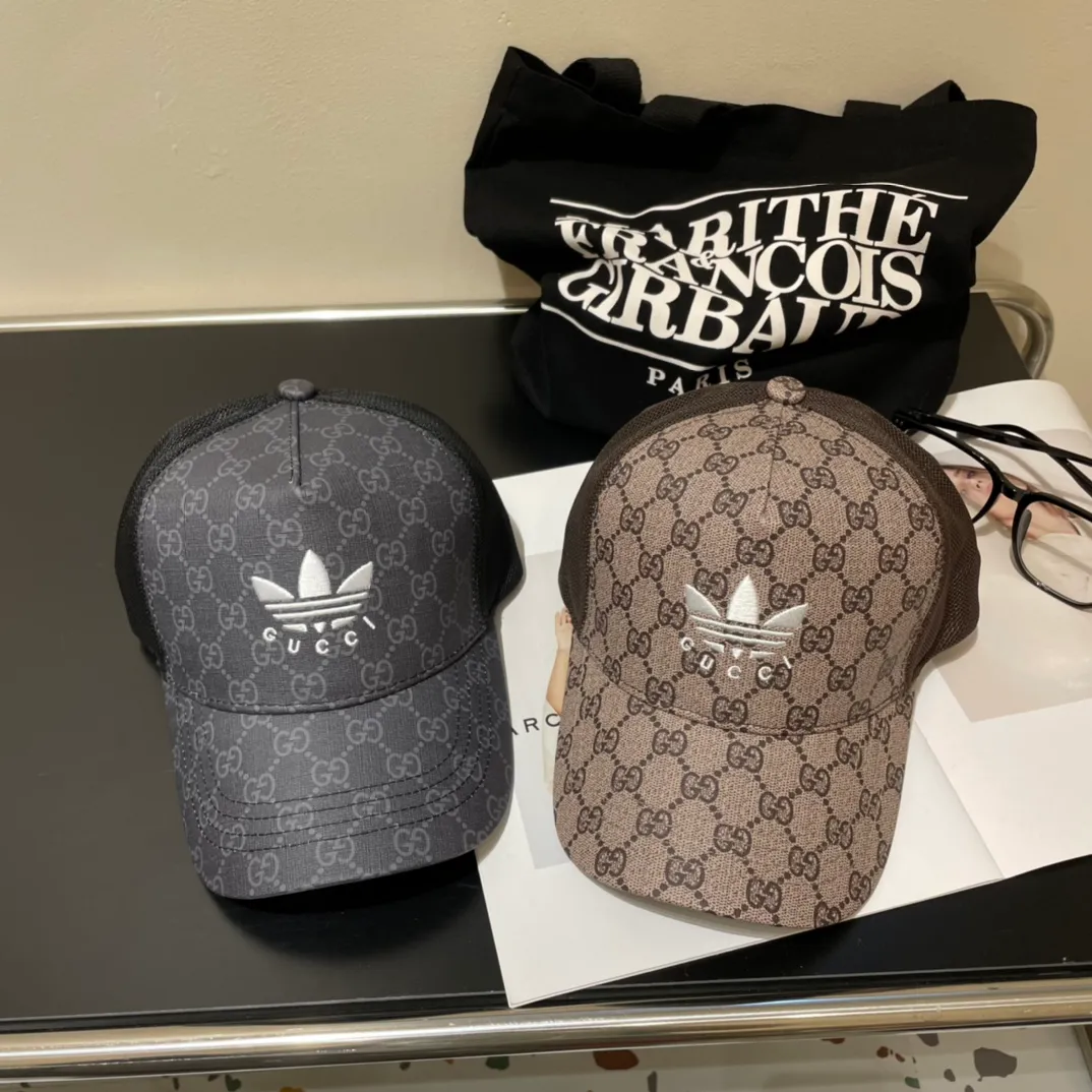 P50💰Gucci Baseball Cap♥️GUCCI Baseball Cap🧢New product from the official website, baseball cap, original quality, hot arrival 🔥🎩 The craftsmanship is very exquisite, high-end and classy! Low-key luxury, easy to carry! Running volume!