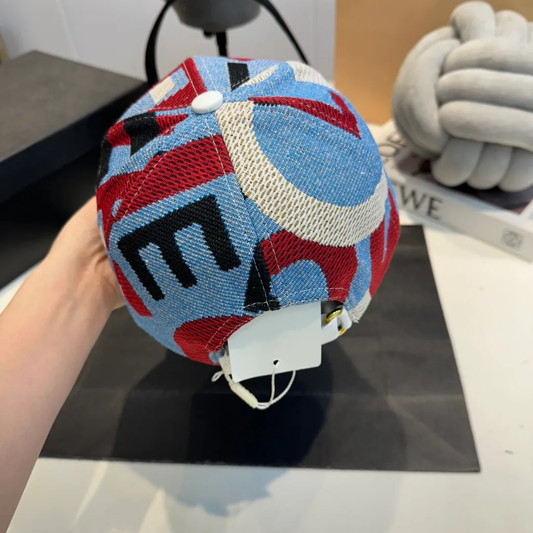 P60 Gucci Baseball Cap GUCCI official website new product, 2025 baseball cap, original quality is very popular 🔥🎩 The craftsmanship is very exquisite, high-end and classy! Low-key luxury, easy to carry! Running volume!