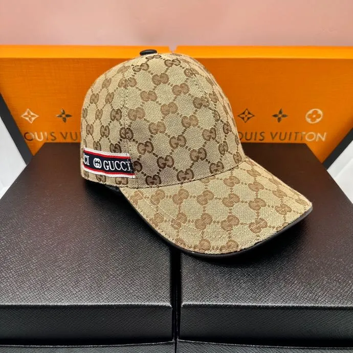 P90 hot-selling model in stock Gucci logo webbing, top quality original order, excellent quality, same baseball cap as the official website, real product shot, ready stock quickly