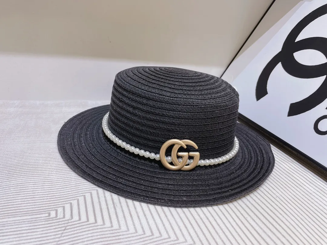 Gucci pearl brooch linen flat hat