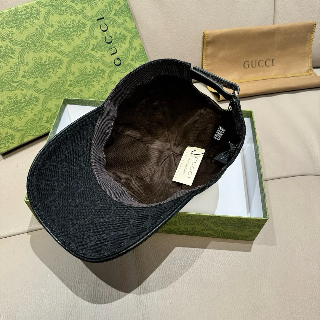 P90., Gucci (Gucci) new original baseball cap, small tiger head, the latest model at the counter, 1:1 mold customization, genuine mold hardware, original canvas fabric + first layer of cowhide, original quality! The quality is great, the basic head circumference is 56cm, and the patch is adjustable.