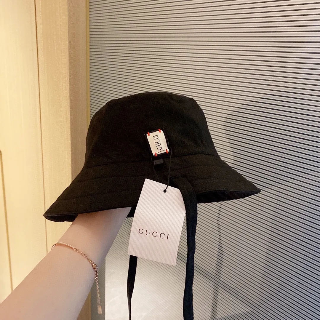 Special P70💛 Comes with dust bag [GUCCI] High version shipped from the official website, new fisherman hat published 1:1, very classic classic, popular retro beauty, a must-have when going out, classic never goes out of style, double-sided wear#