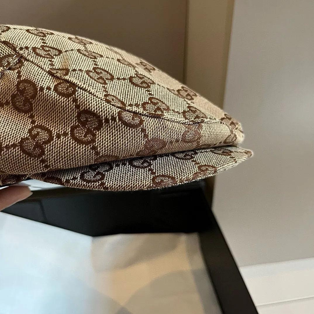 💰100¥ Gucci forward hat, painter hat, classic presbyopia, head circumference 57cm