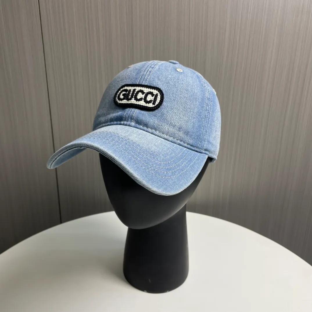 P50 GUCCI🧢New denim baseball cap is coming 🔥🎩 The craftsmanship is very exquisite, high-end and classy! Low-key luxury, easy to carry! Running volume!