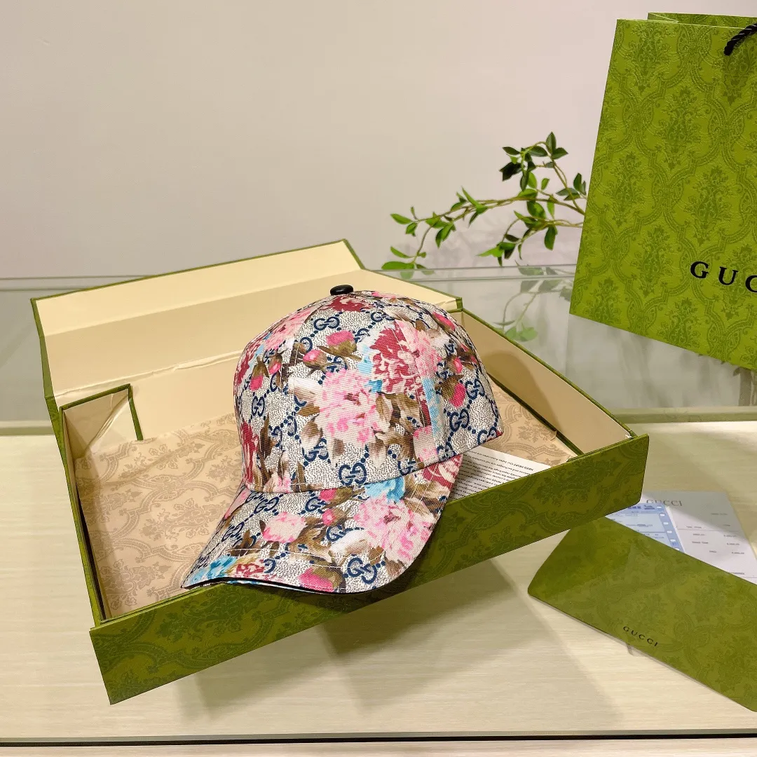 P54💰GUCCI baseball cap, new product from the official website, baseball cap, original quality, hot arrival 🔥🎩 The craftsmanship is very exquisite, high-end and classy! Low-key luxury, easy to carry! Running volume!