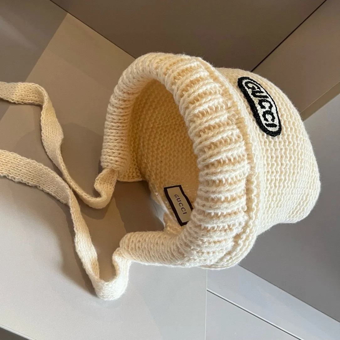 💰90¥ Gucci new knitted cold hat ear protection hat