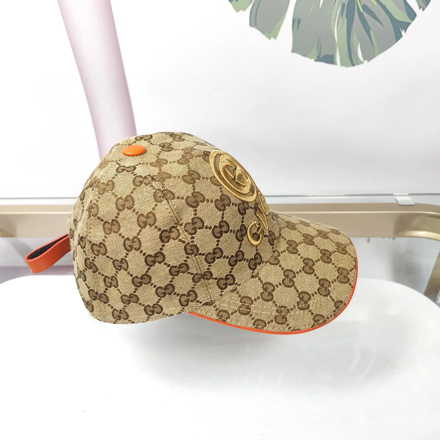 Batch 90 High quality, GUCCI--High version embroidered official website matching flower baseball cap [Fireworks]