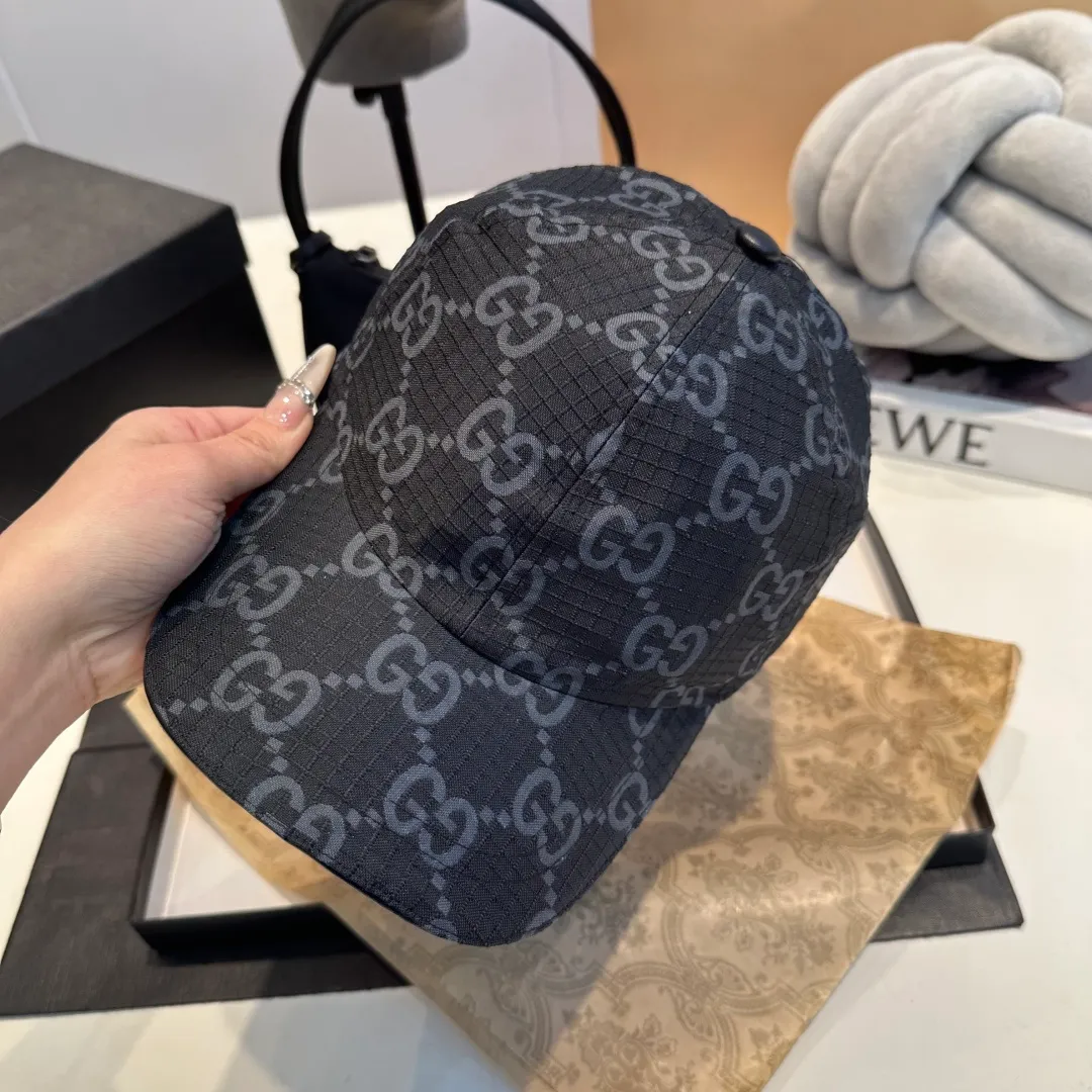 P160 GUCCI Gucci GGDenim series denim baseball cap. The official website has the same fabric as presbyopia❀, retro classic series, same style for men and women!