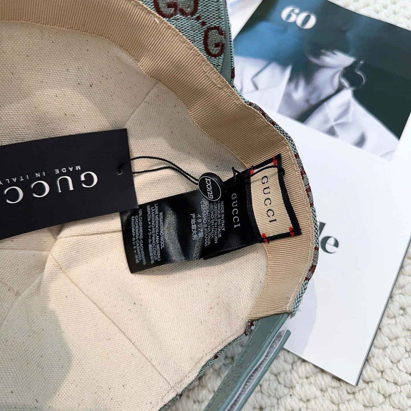 P90 Gucci (Gucci) classic original baseball cap😍Customized with 1:1 mold opening at the counter, the highest version, the original canvas is light and breathable! Photographed in real life, suitable for men and women in all seasons, basic head circumference 56cm, adjustable patches.