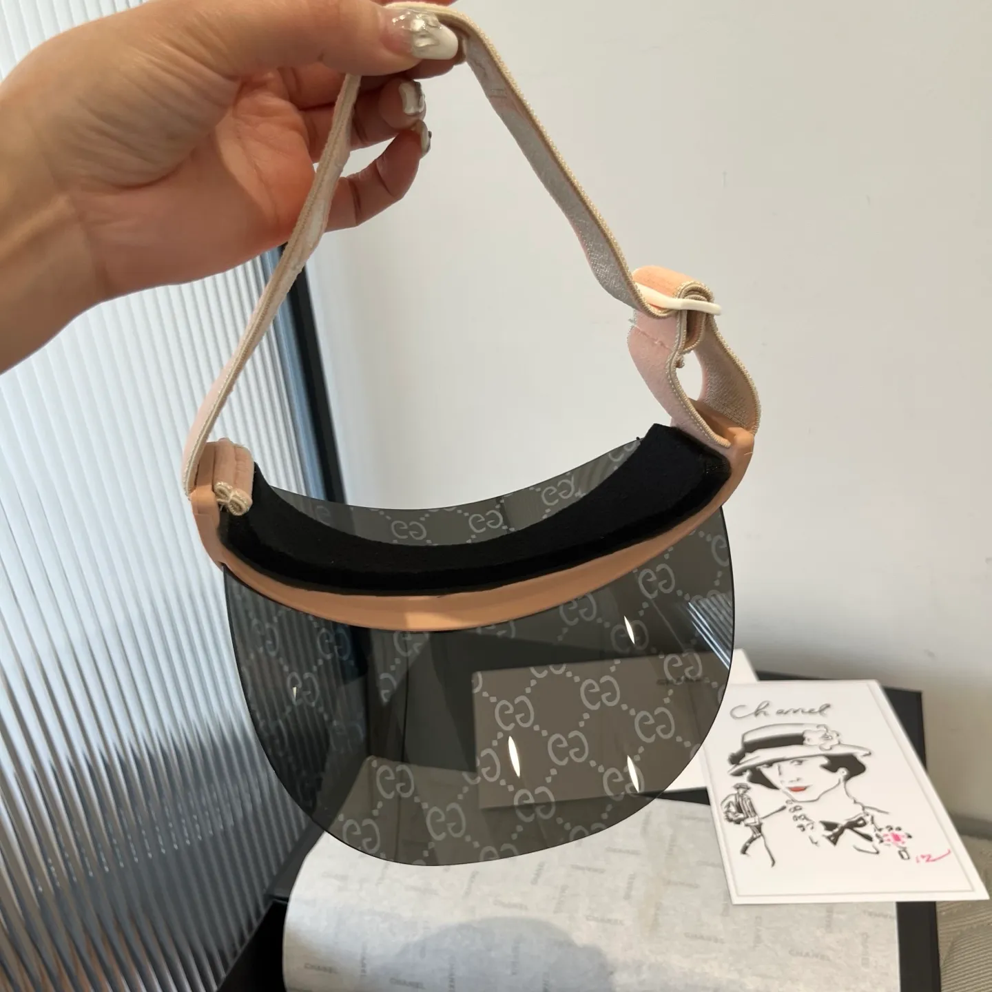 💰130¥ Gucci lens sun hat, advanced customization, adjustable, a must-have item for fashion bloggers