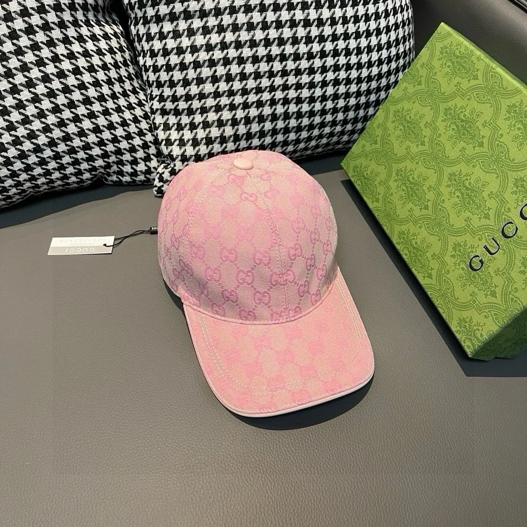 Batch of 900,000-year-old classic models shipped! Gucci (Gucci) classic original baseball cap 😍😍Customized at the 1:1 counter mold, the highest version, original canvas + first-layer cowhide, light and breathable! Photographed in real life, suitable for men and women in all seasons, basic head circumference 56cm, adjustable patches.