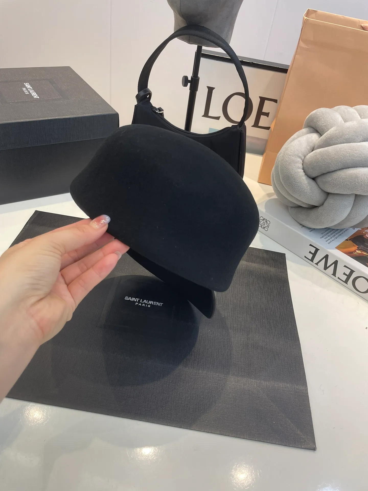 P130 LV new autumn and winter wool peaked cap, woolen army cap, 100% wool fabric, head circumference 57cm, black, rice and khaki tricolor