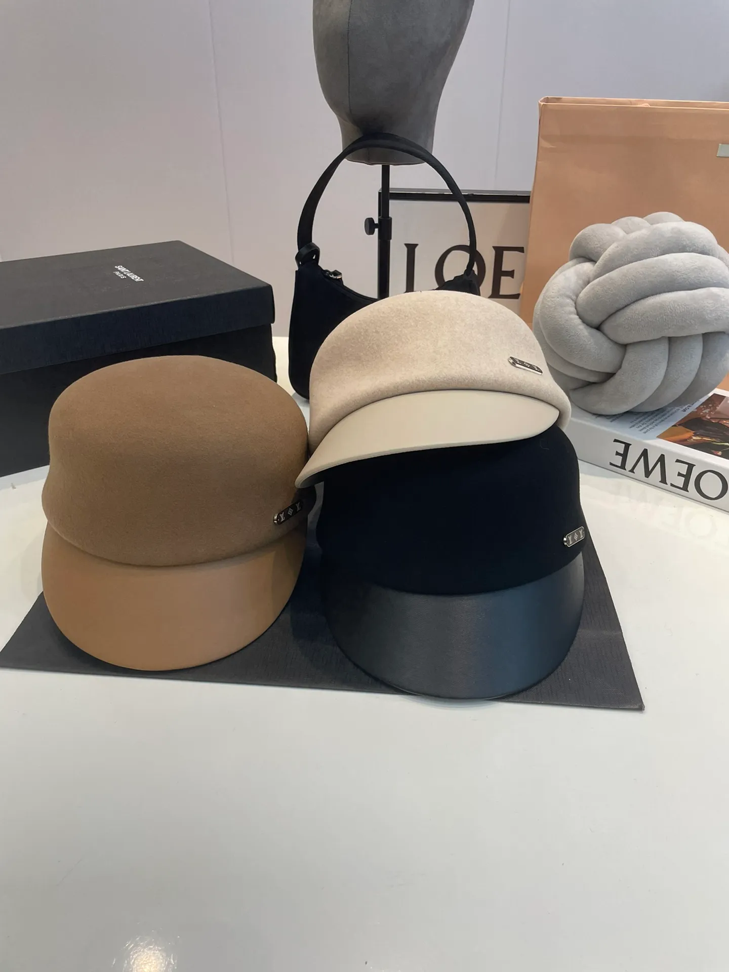P140 LV new autumn and winter wool peaked cap, woolen army cap, 100% wool fabric, head circumference 57cm, black, rice and khaki tricolor