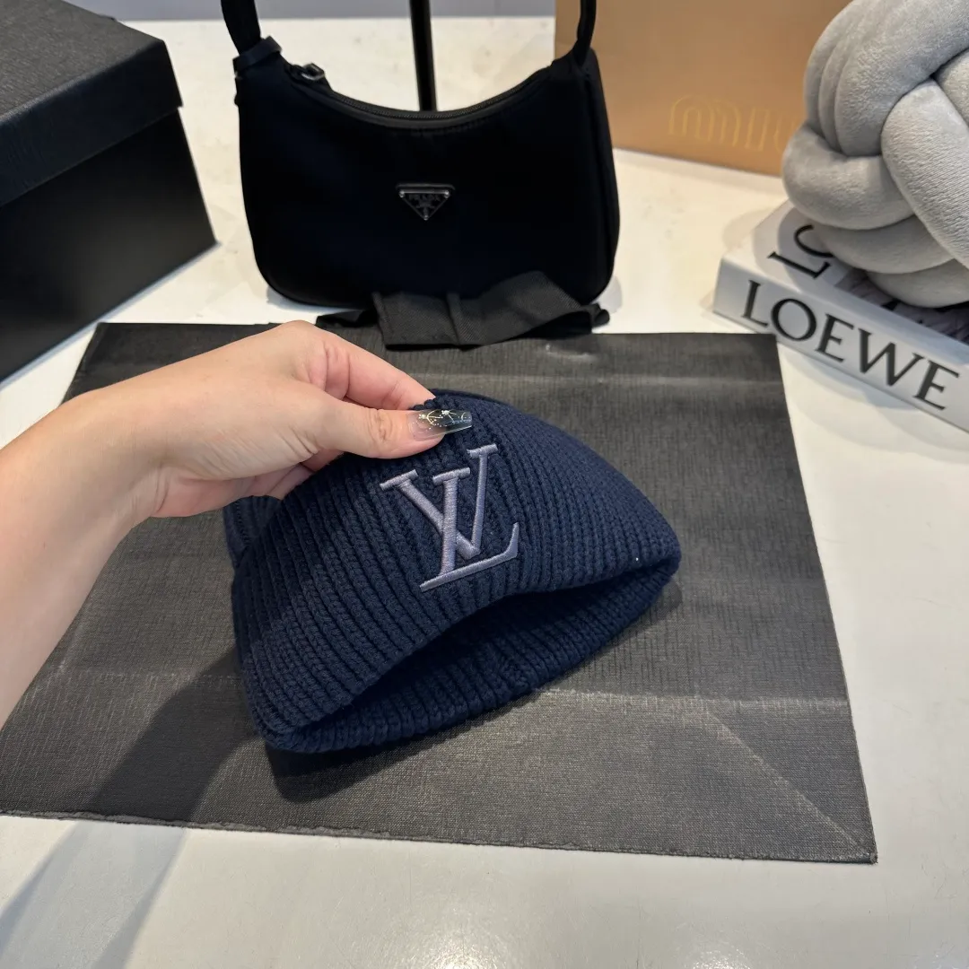 P58 LV Louis new autumn and winter style wool hat, 100% wool fabric🐑