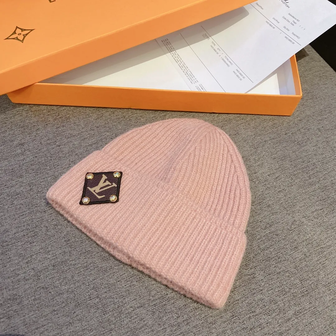 Special batch 60¥ LV Louis Vuitton 2022 autumn and winter new wool knitted beanie, %30 rabbit hair% 50 wool, advanced customization, essential for warmth, same style for men and women