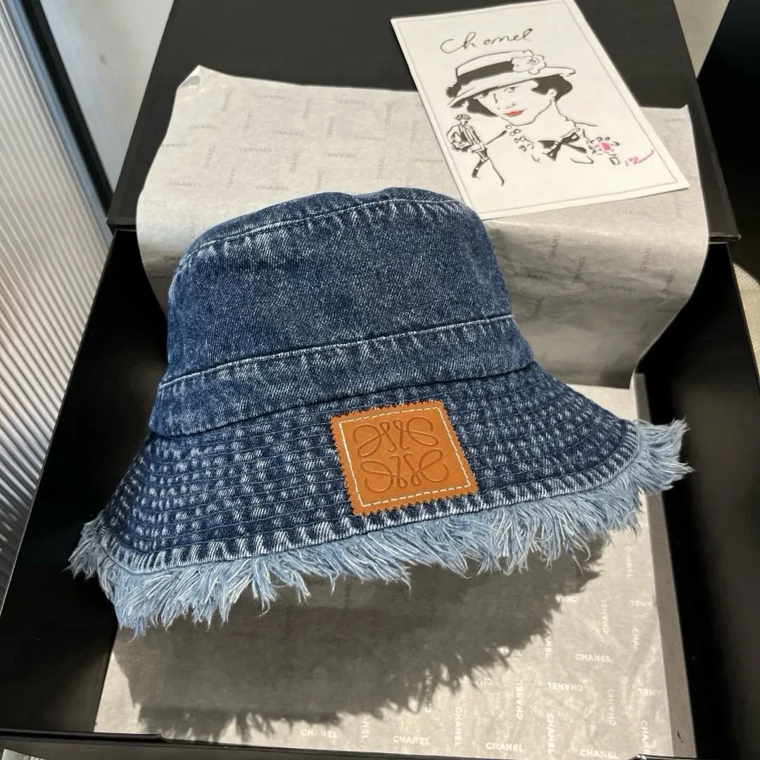 💰110¥ LOEWE new denim fisherman hat, head circumference 57cm
