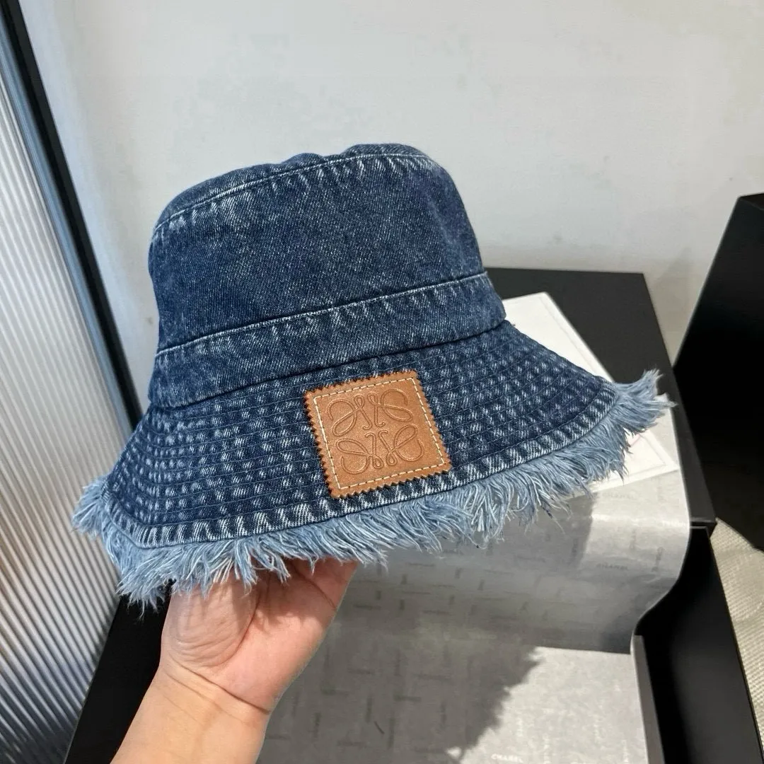 💰110¥ LOEWE new denim fisherman hat, head circumference 57cm