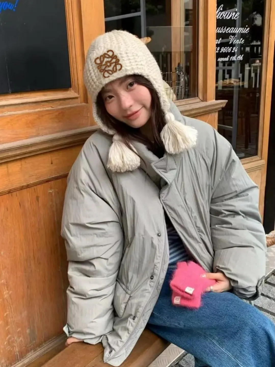 💰110¥ 🆕25 autumn and winter new style ⚜️Loewe LOGO knitted ear protection hat 🛒High quality star internet celebrity same style ✨Beige Black Brown Blue