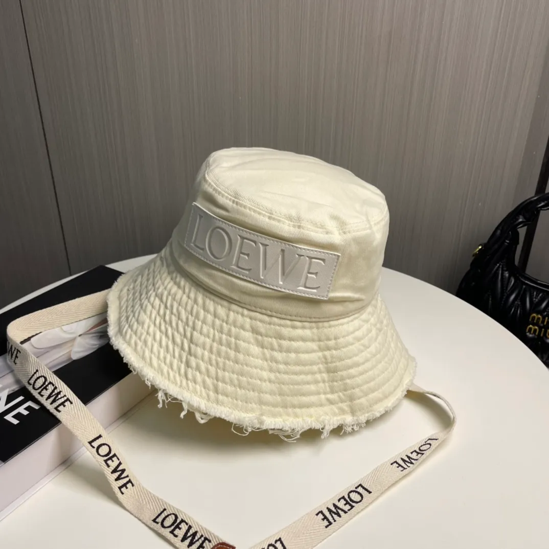 P90 Luo Yiwei's personalized fisherman's hat with straps is an excellent casual fisherman's hat. The texture is full of retro style and has a strong street style. It's handsome! Can be worn all year round! Head circumference-55-58cm