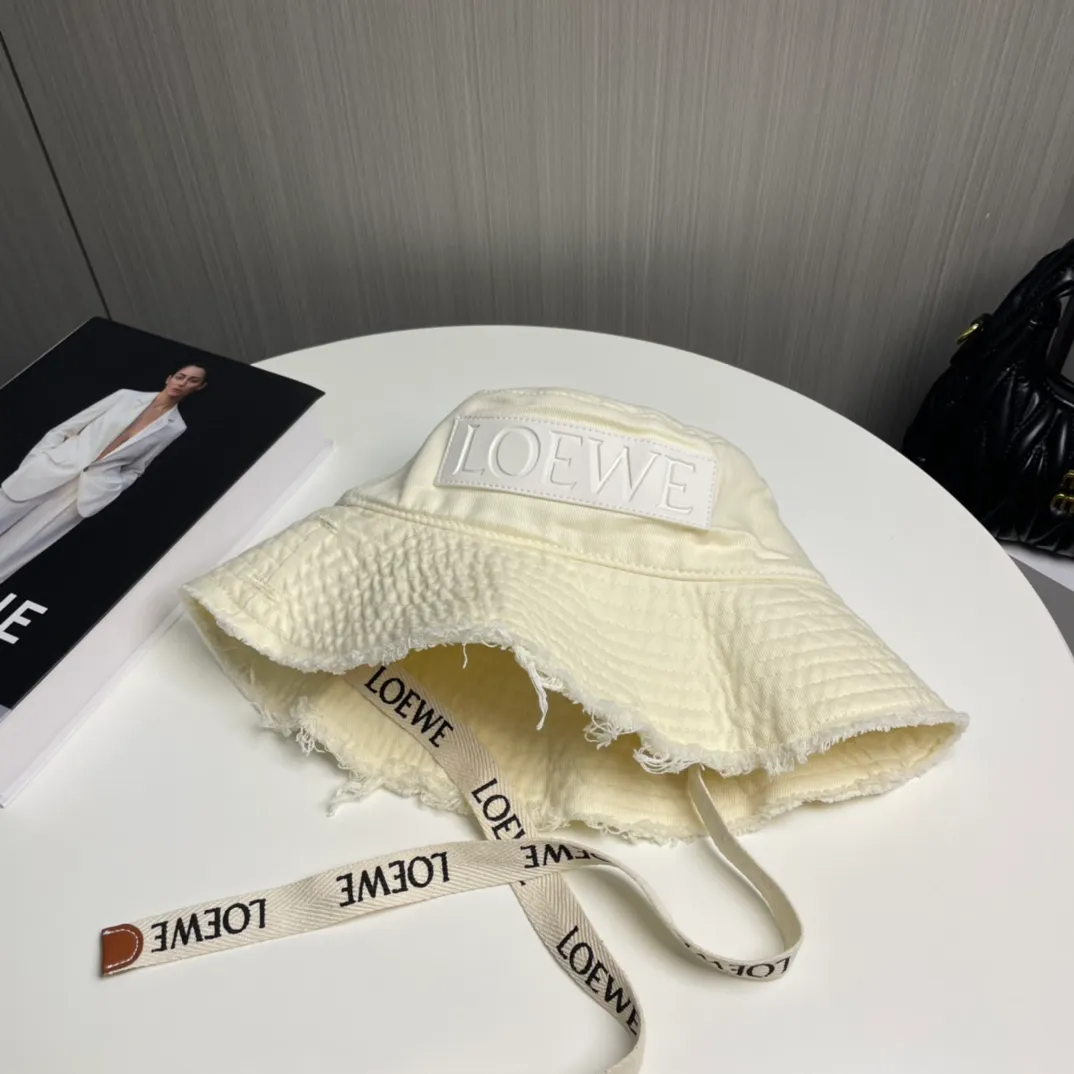 P90 Luo Yiwei's personalized fisherman's hat with straps is an excellent casual fisherman's hat. The texture is full of retro style and has a strong street style. It's handsome! Can be worn all year round! Head circumference-55-58cm