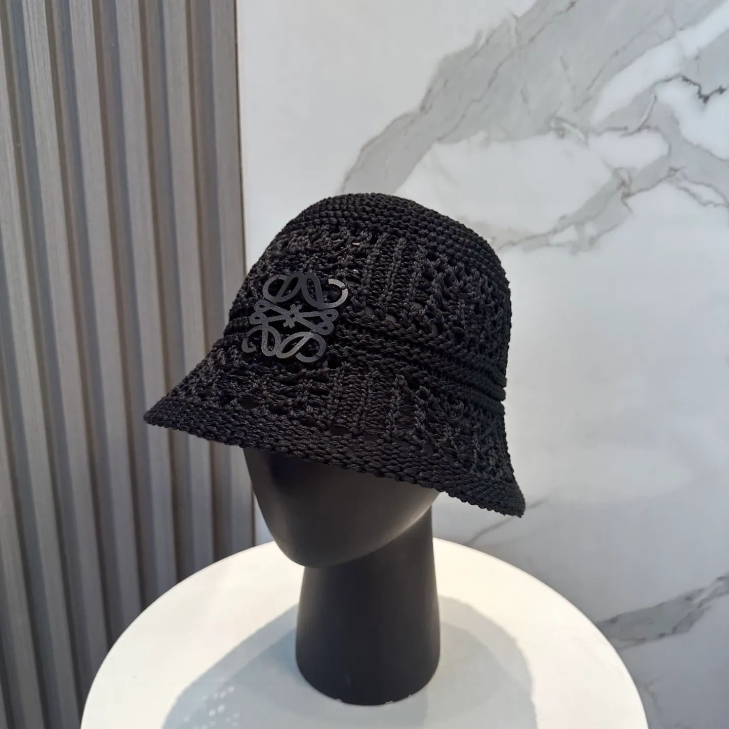 P70 LOEWE summer fisherman hat for women 2025 without makeup Internet celebrity versatile bucket hat sun protection face covering fashion basin hat