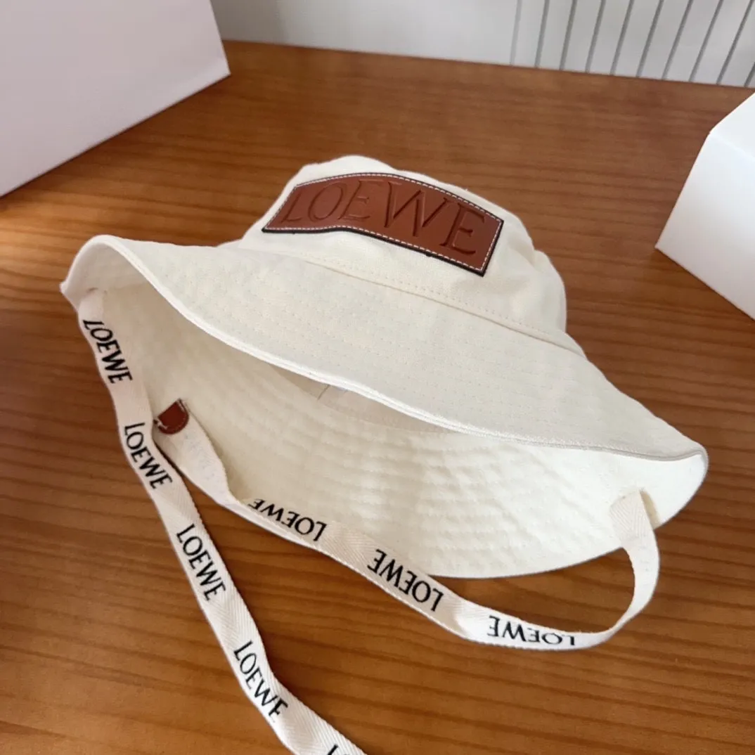 💰66 Luo Yiwei's personalized fisherman's hat, an excellent casual fisherman's hat. The texture is full of retro style and has a strong street style. It's handsome! Can be worn all year round! Head circumference-55-58cm