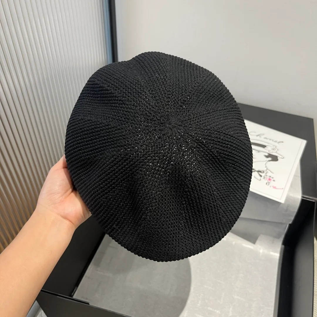 🉐160¥ Loewe's new duck bill forward cap, head circumference 57cm