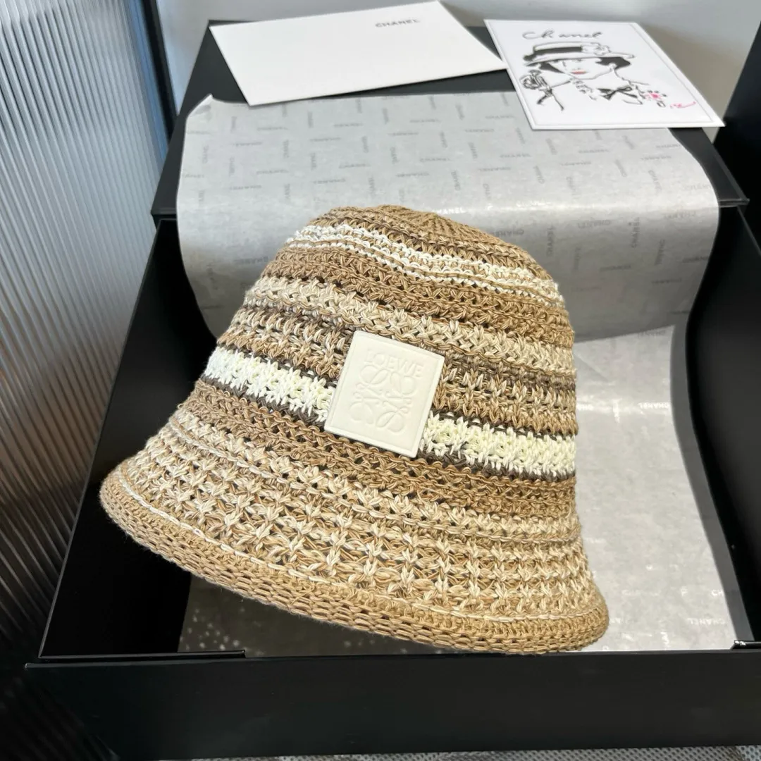 💰100¥ ＬＯＥＥＥLoewe handhook wool fisherman hat