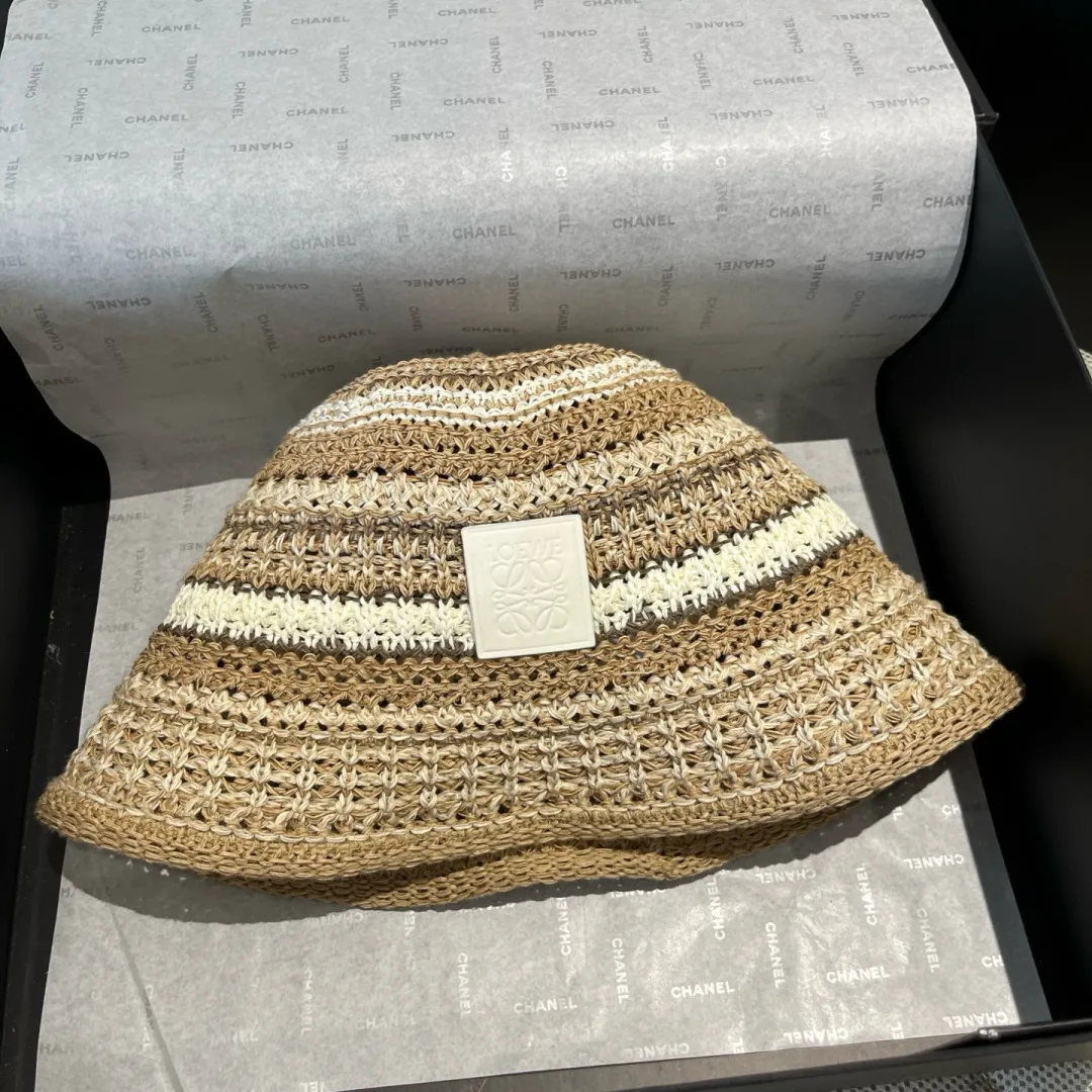 💰100¥ ＬＯＥＥＥLoewe handhook wool fisherman hat