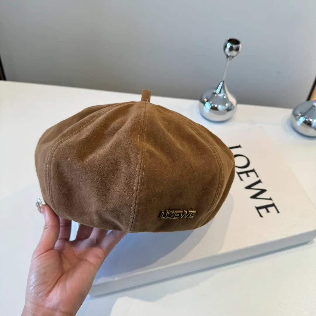 💰100¥ Loewe's new corduroy beret, painter's hat, head circumference 57cm