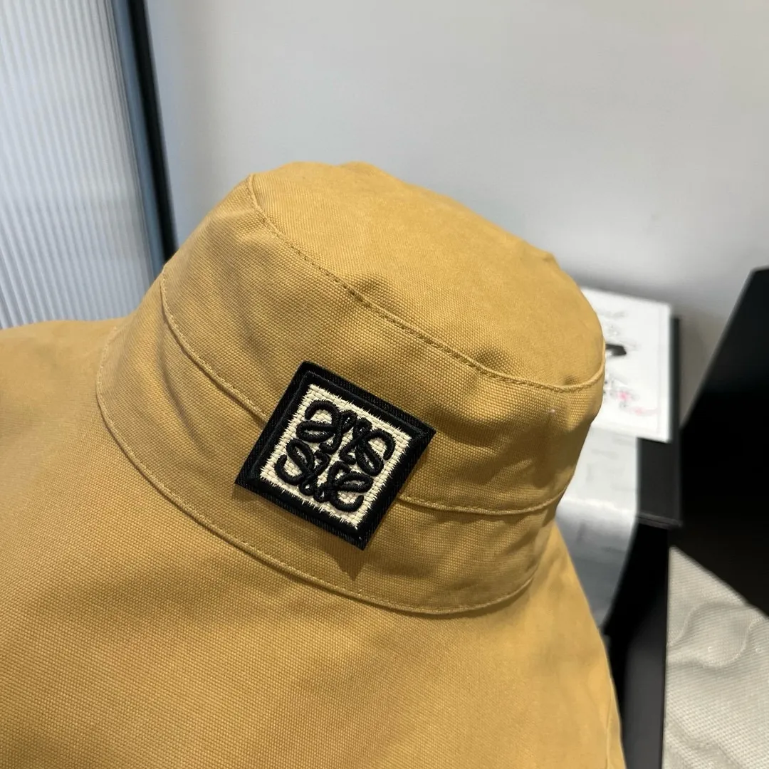 💰120¥ LOEWE new fisherman hat, head circumference 57cm