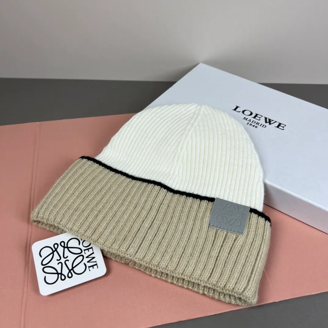 60💰 Classic knitted hat from loewe official website! Xiaohongshu’s hottest selling item! Dress well! The same style for men and women, thicker and warmer, fashionable and popular 🌸First-class quality, the best brand for warmth in autumn and winter, order now, limited edition