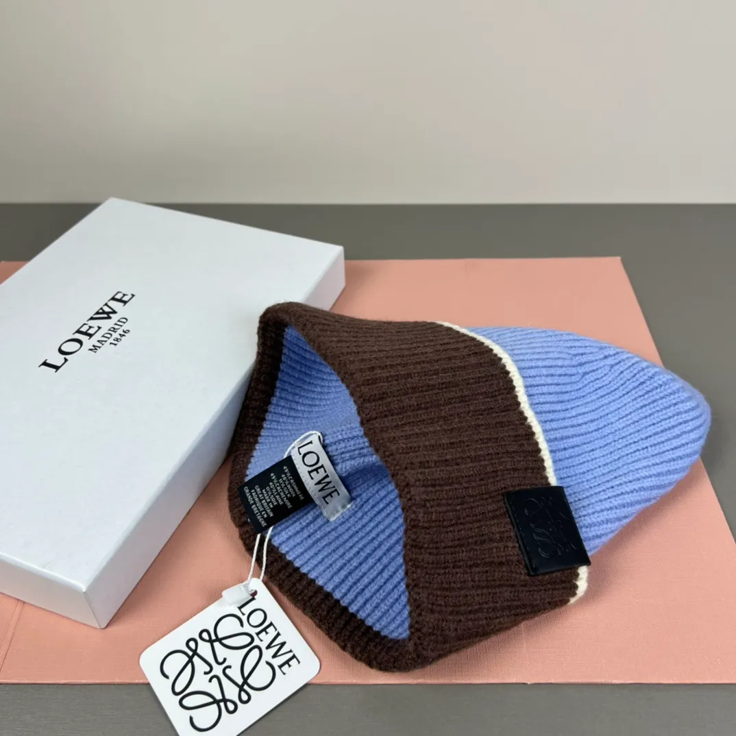 60💰 Classic knitted hat from loewe official website! Xiaohongshu’s hottest selling item! Dress well! The same style for men and women, thicker and warmer, fashionable and popular 🌸First-class quality, the best brand for warmth in autumn and winter, order now, limited edition