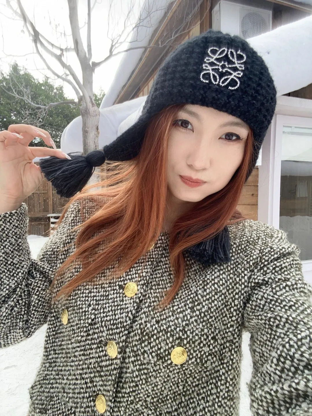 💰110¥ 🆕25 autumn and winter new style ⚜️Loewe LOGO knitted ear protection hat 🛒High quality star internet celebrity same style ✨Beige Black Brown Blue