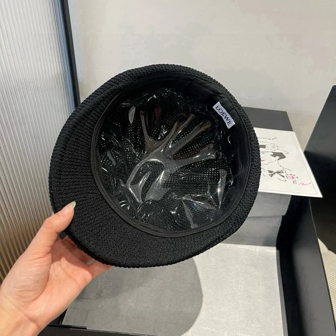 💰100¥ Loewe's new duck bill forward cap, head circumference 57cm