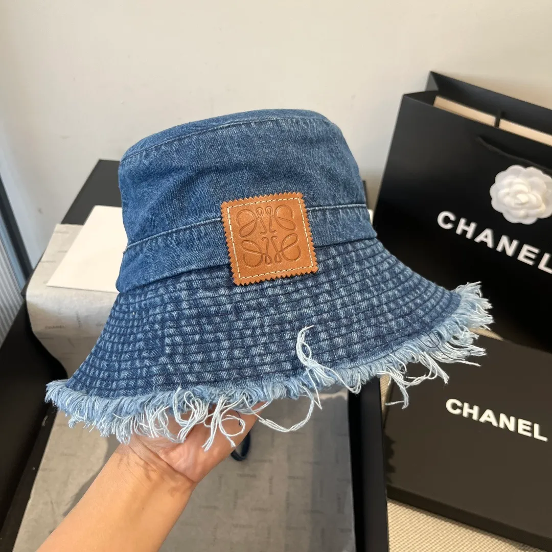 💰110¥ LOEWE new denim fisherman hat, wearing windproof rope, head circumference 57cm