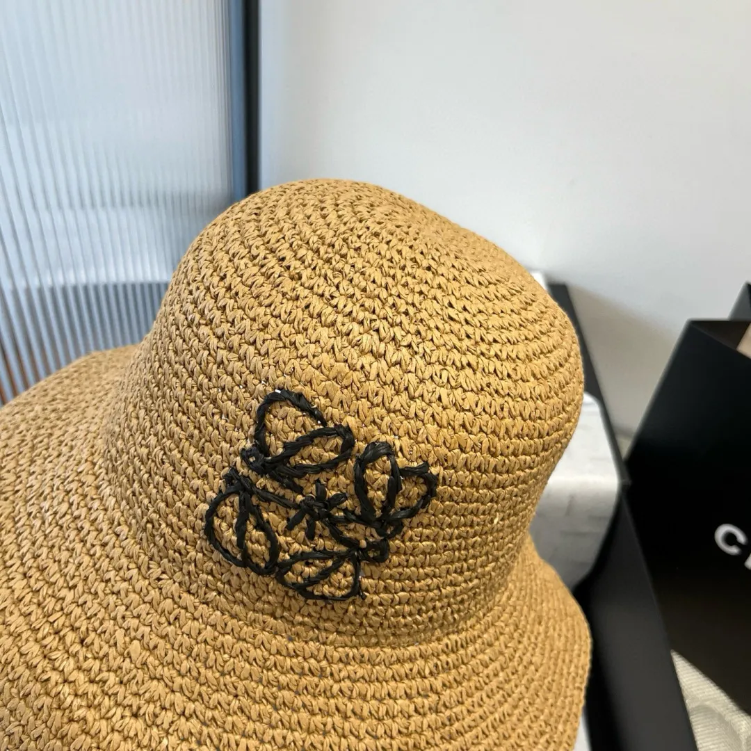 💰100¥ ＬＯＥＷＥLOEWE's new straw hat, hand-crocheted straw hat, foldable, easy to carry, head circumference 57cm