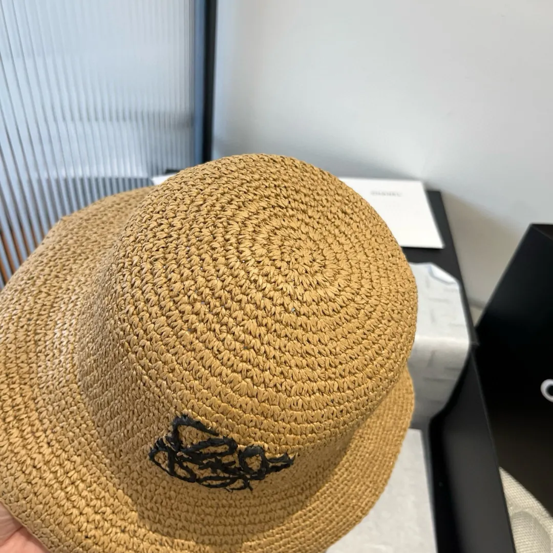 💰100¥ ＬＯＥＷＥLOEWE's new straw hat, hand-crocheted straw hat, foldable, easy to carry, head circumference 57cm
