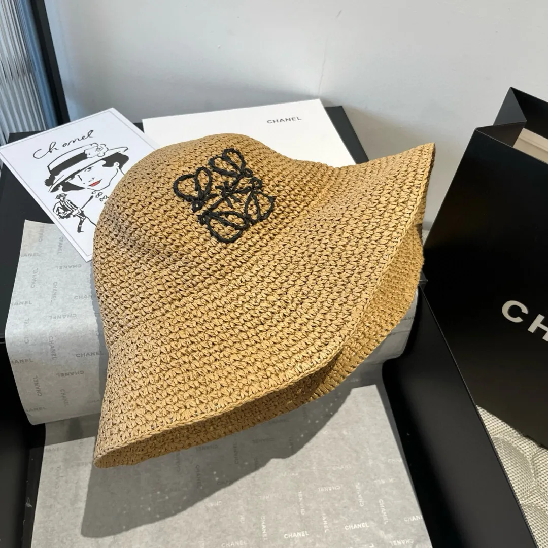 💰100¥ ＬＯＥＷＥLOEWE's new straw hat, hand-crocheted straw hat, foldable, easy to carry, head circumference 57cm