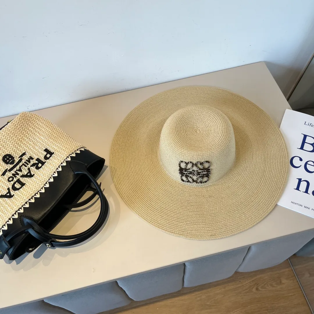 💰150¥ LOEWE classic large-brimmed hat, beach hat head circumference 57cm