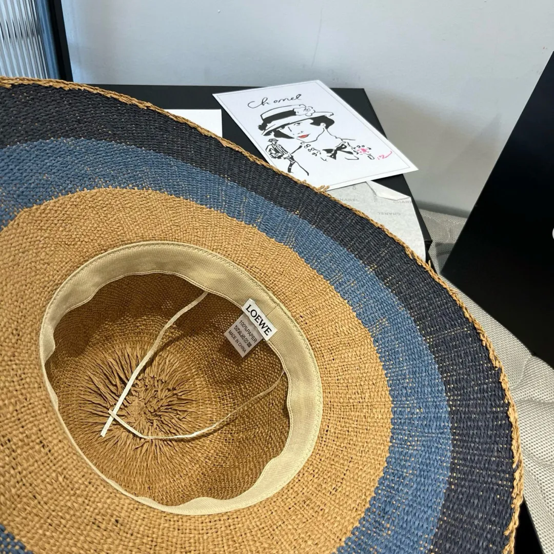 💰120¥ ＬＯＥＷＥLOEWE new straw hat, hand-crocheted straw hat, large brim straw hat, sunshade beach hat, foldable, easy to carry, head circumference 57cm