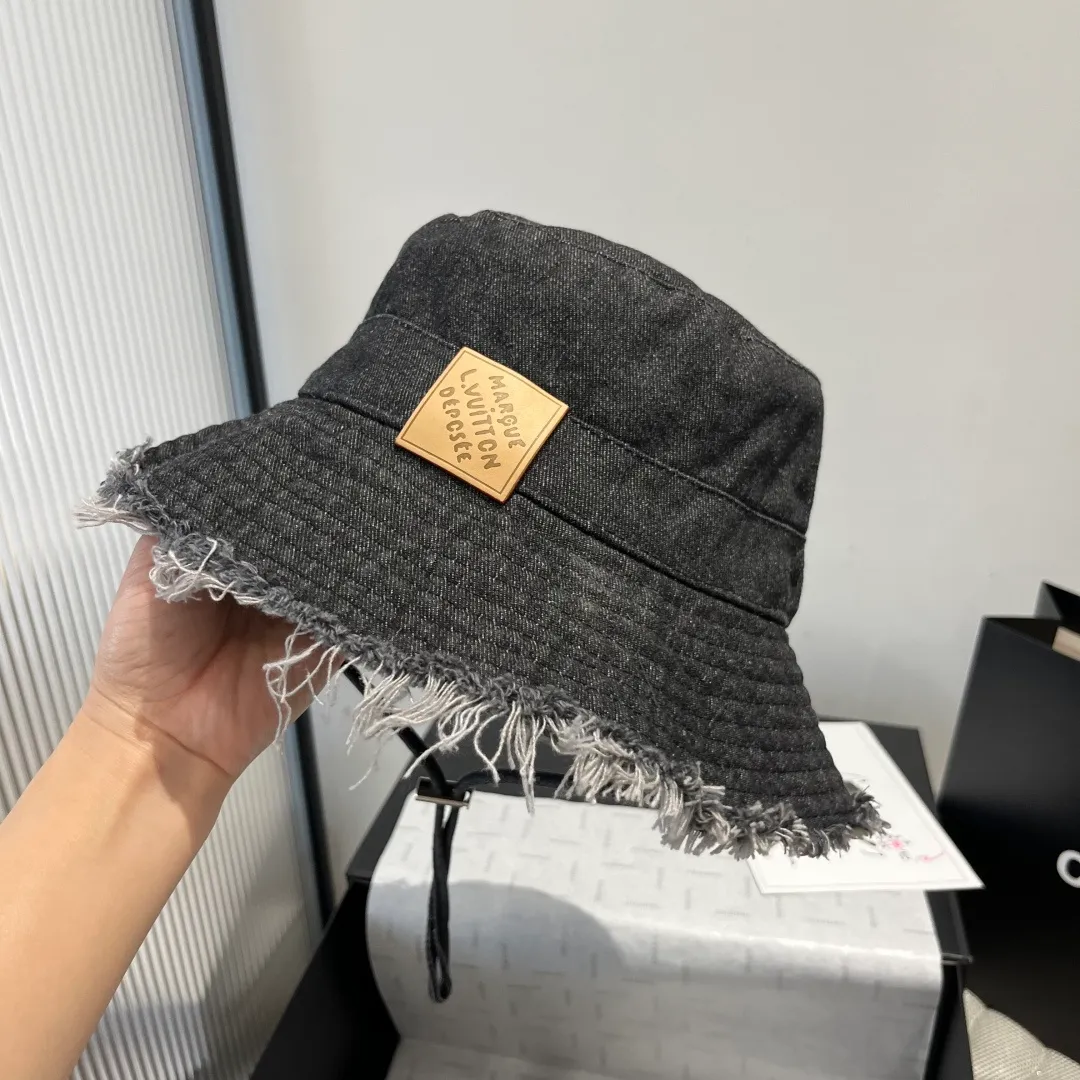 💰100¥ LOEWE denim bucket hat, head circumference 57cm
