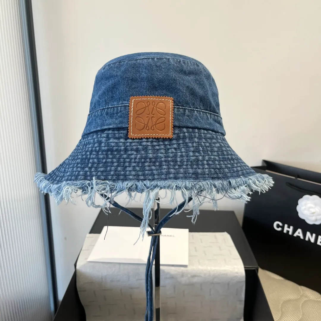 💰110¥ LOEWE new denim fisherman hat, wearing windproof rope, head circumference 57cm