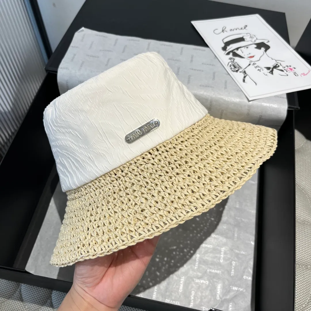💰120¥ miumiu new fisherman hat, woven and spliced ​​gold fabric, head circumference 57cm