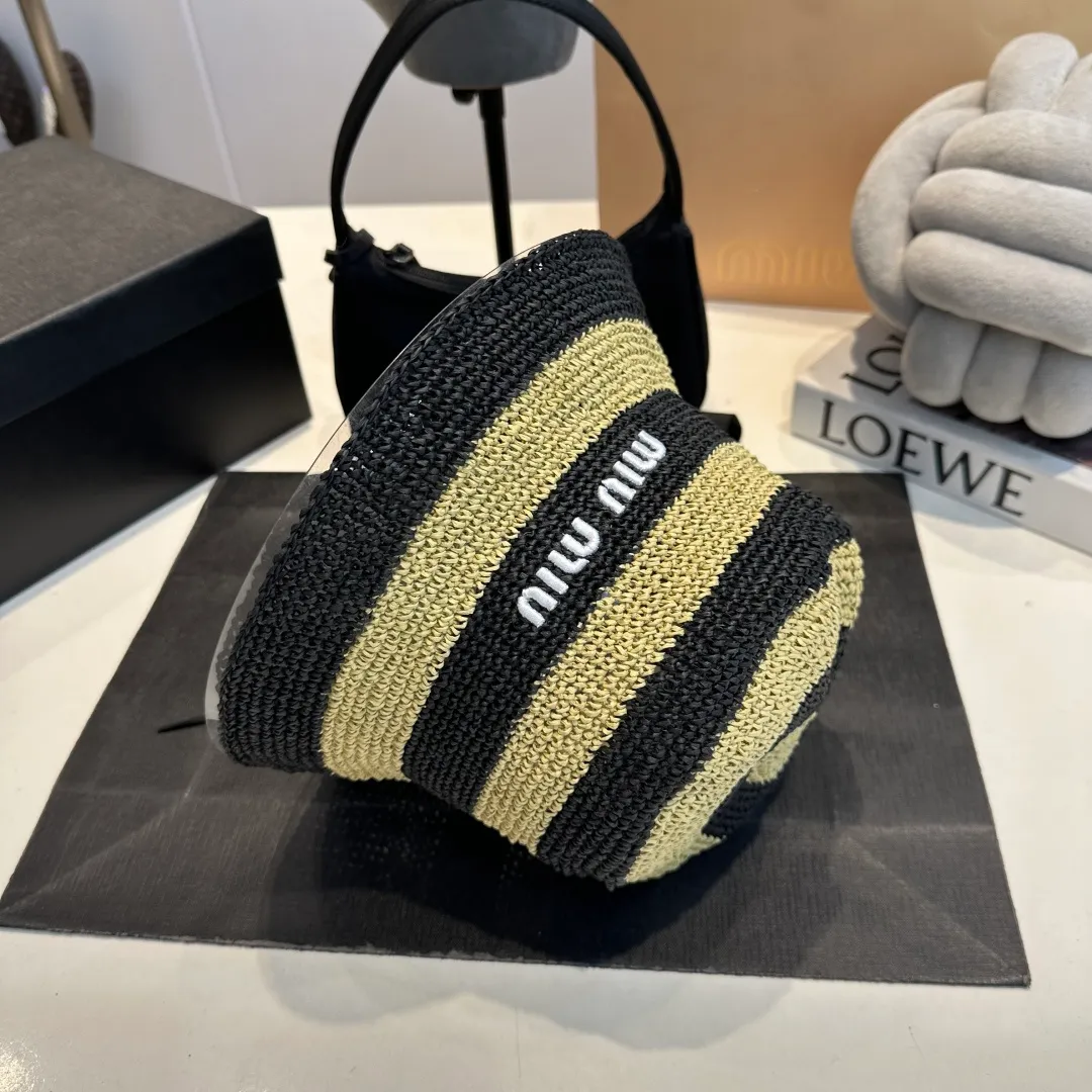 P90 miumiu new sunshade straw hat, head circumference 57cm