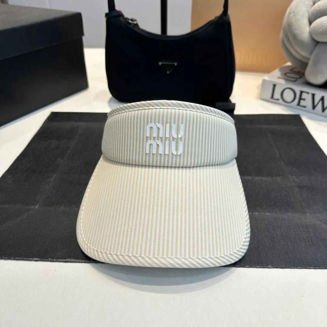 P60 miumiu hollow top sun hat