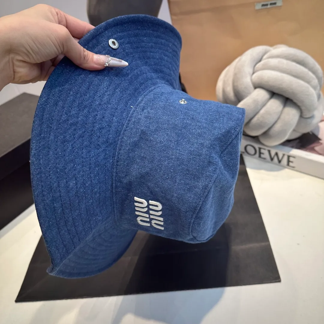 P70 miumiu counter canvas bucket hat, one-to-one mold customization, head circumference 57cm, unisex