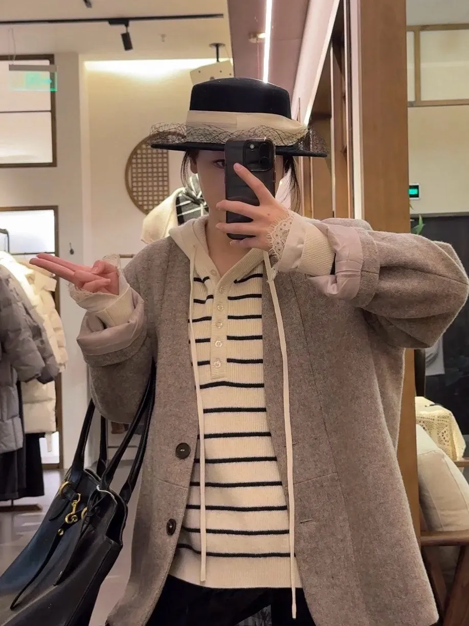 💰210¥ miumiu wool flat top, mesh hat, 100% wool🦙fabric% head circumference 57cm