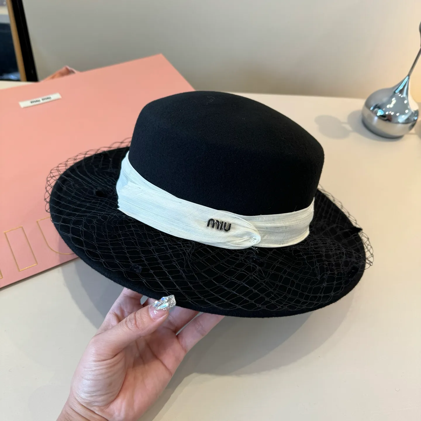 💰210¥ miumiu wool flat top, mesh hat, 100% wool🦙fabric% head circumference 57cm